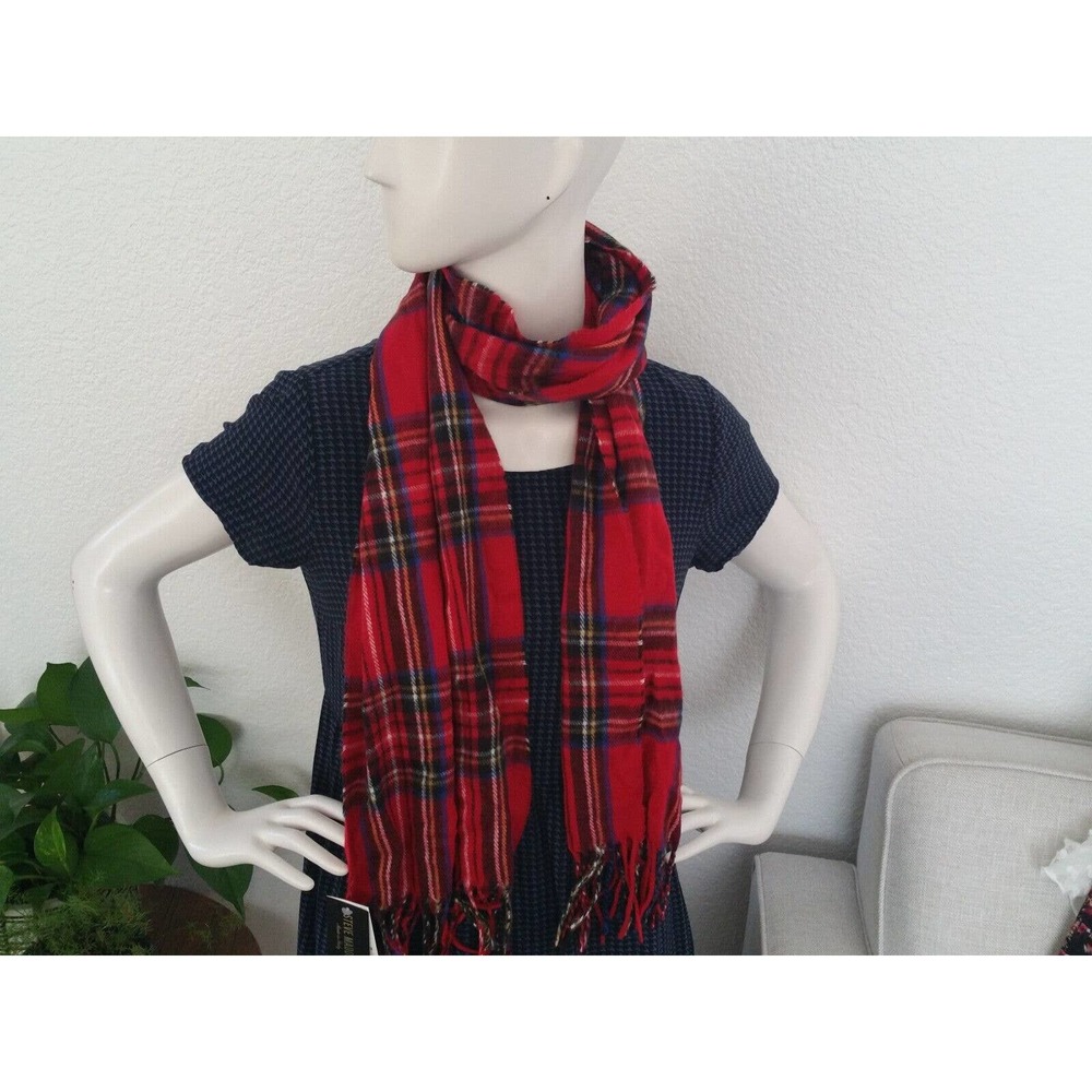 New Steve Madden Women's Scarf Red Plaid Pattern made in Italy